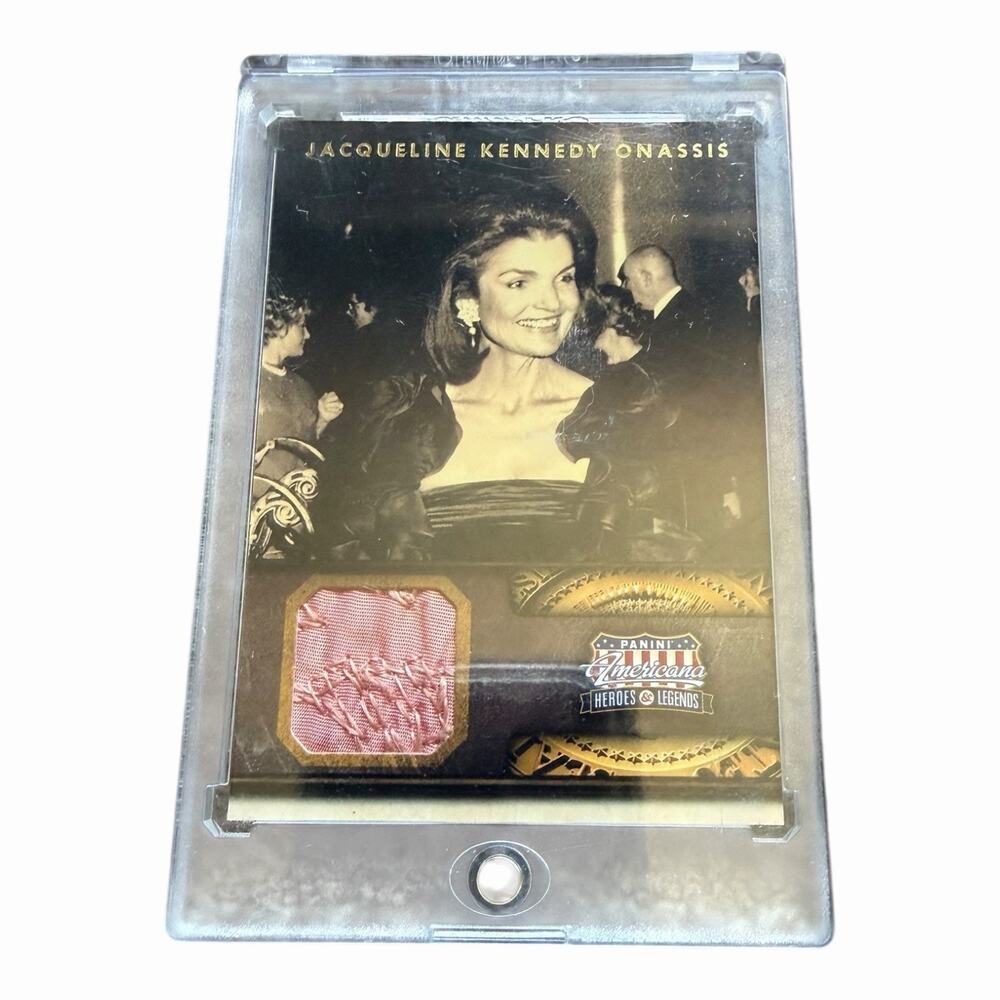 Jacqueline Kennedy Onassis Panini Americana Heroes Legends Relic Memorabilia